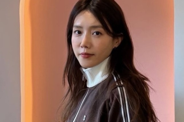 Sao 'Tiệm cà phê hoàng tử' tiêu 10 triệu won một ngày