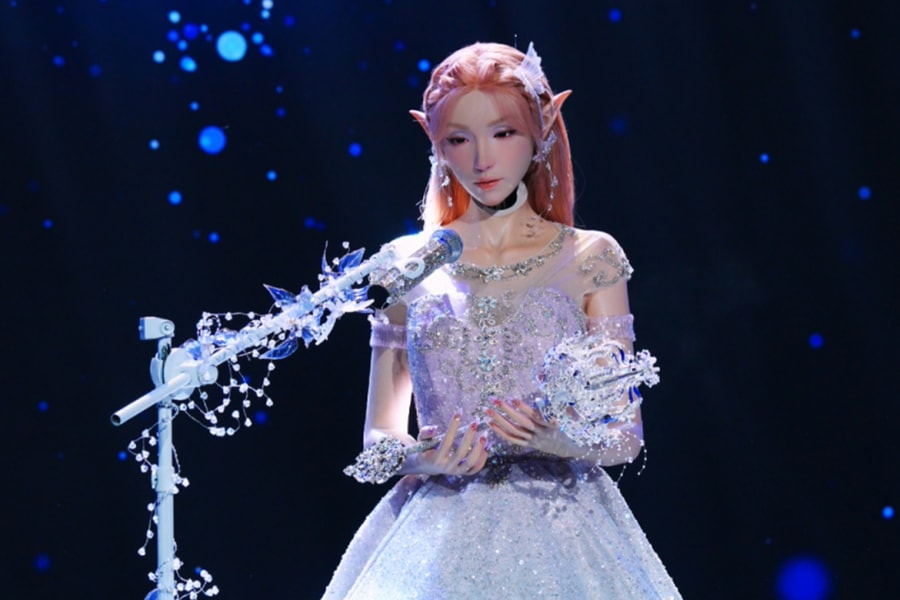 Chương trình nghệ thuật với 100% robot hình người và hình thú