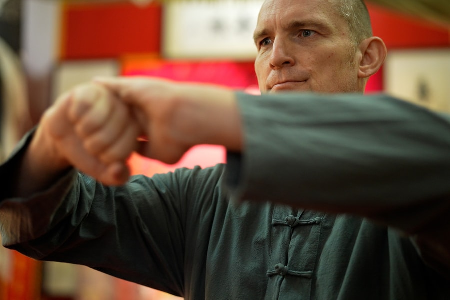 Người đàn ông bỏ cuộc sống châu Âu, tới quê Diệp Vấn học võ Trung Quốc