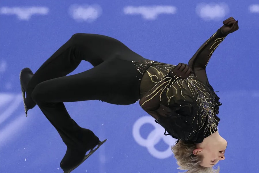 Màn trình diễn 'bẻ cong trọng lực' giúp tuyển Mỹ giành HCV Olympic mùa đông 2026