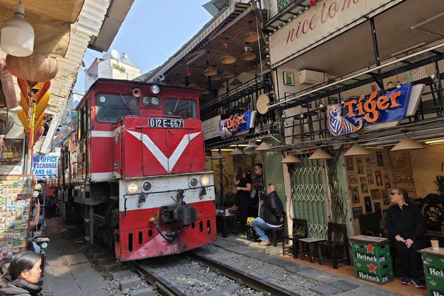 Khắc phục xong sự cố cầu Long Biên, tàu Hà Nội – Hải Phòng lưu thông trở lại