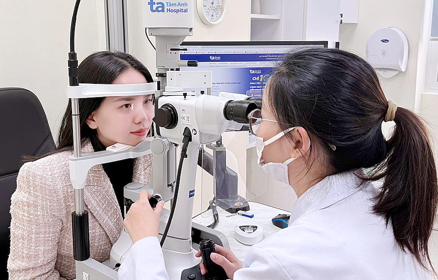 Cách bảo vệ mi mắt khi làm đẹp đón Tết