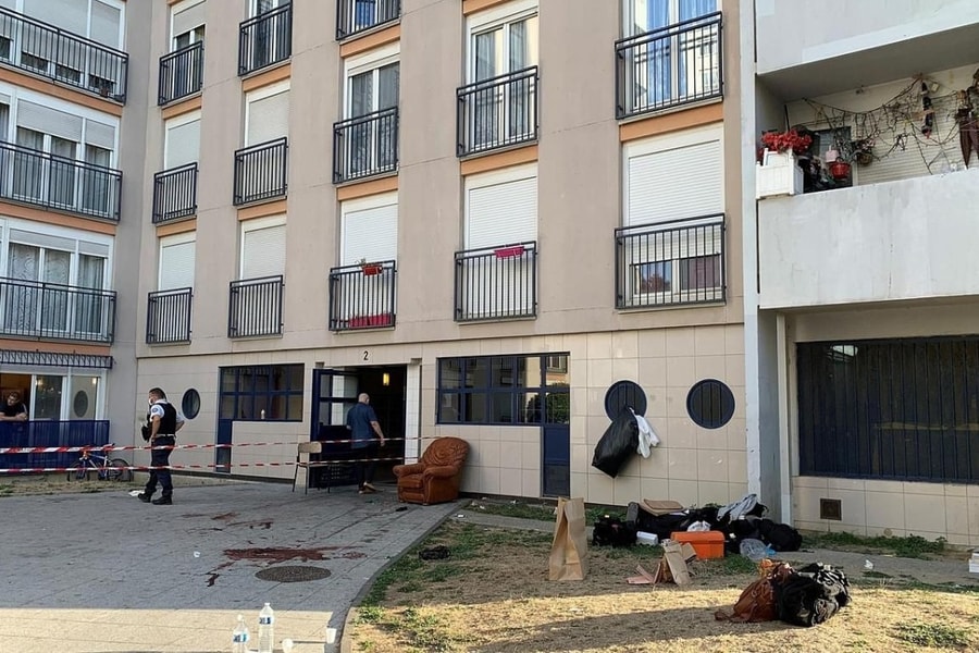 Cặp song sinh trùng ADN khiến cảnh sát khó xác định kẻ nổ súng