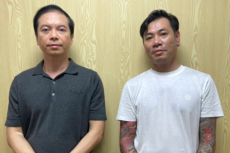 Tài xế xe Bentley bị triệu tập sau khi đuổi đánh người