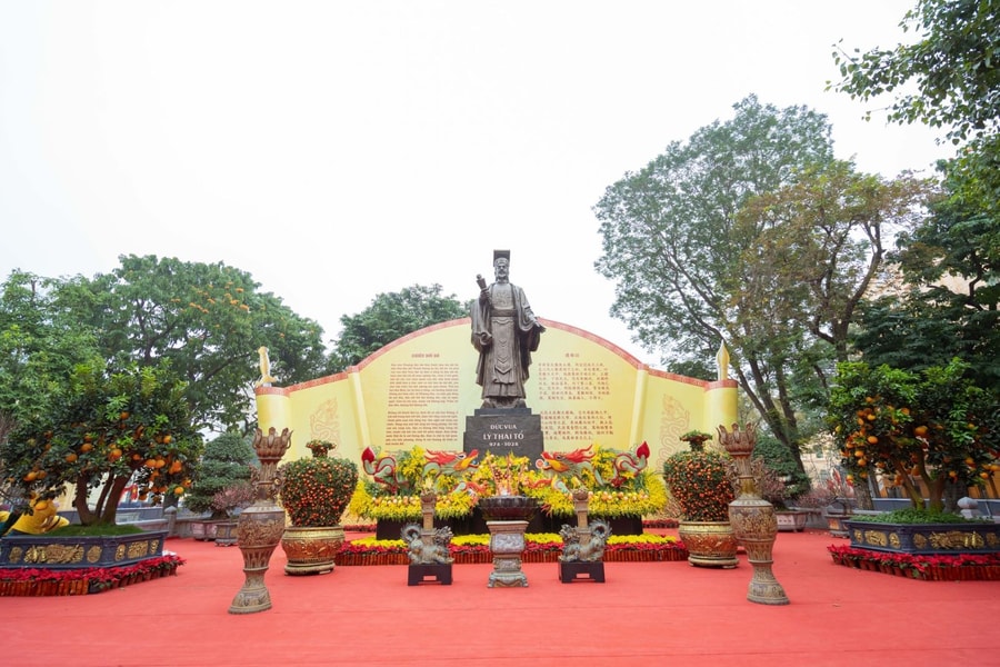 Hà Nội: Hơn 300 gốc đào quý khắp miền Bắc sẽ hội ngộ tại Không gian hoa xuân Lý Thái Tổ