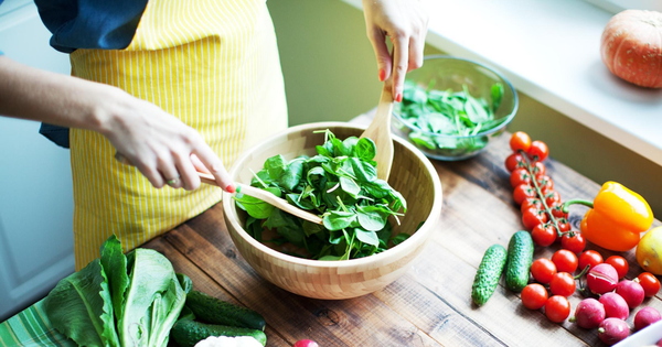 Giảm mỡ bụng cấp tốc đón Tết: 3 loại rau ngoài chợ rẻ mà cực hiệu quả