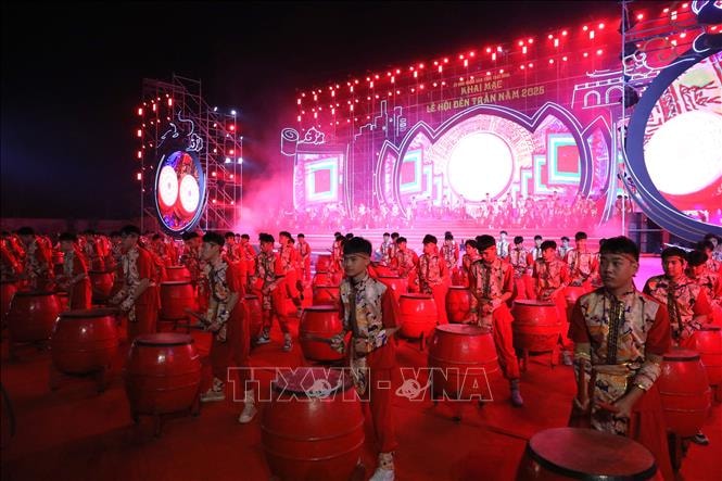 Lễ hội đền Trần năm 2026: Giáo dục truyền thống 'uống nước nhớ nguồn'