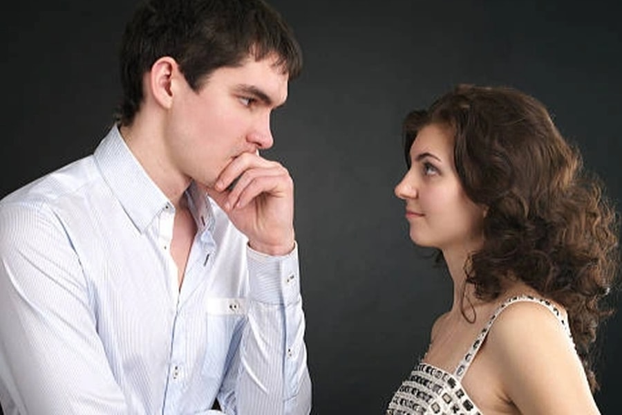 Đi tất niên rồi ngủ quên trên giường chị hàng xóm, tôi dính nỗi oan khó rửa