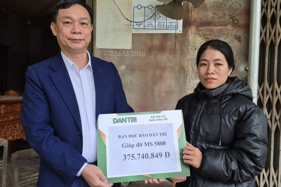 Người mẹ có 2 con bị bệnh đón nhận hơn 415 triệu đồng ngày cận Tết