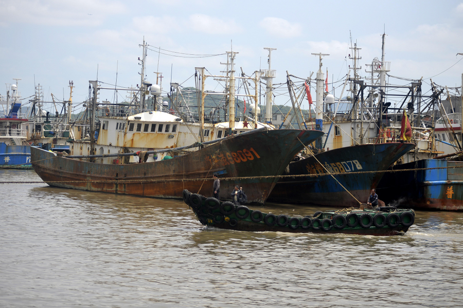 Nhật Bản tuyên bố bắt tàu cá Trung Quốc