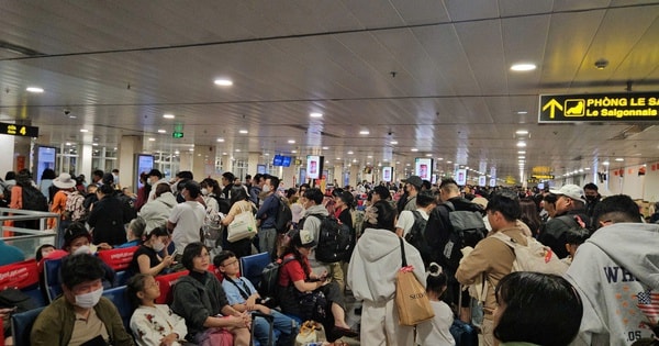 Diễn biến bất ngờ tại sân bay Tân Sơn Nhất ngày 26 Tết