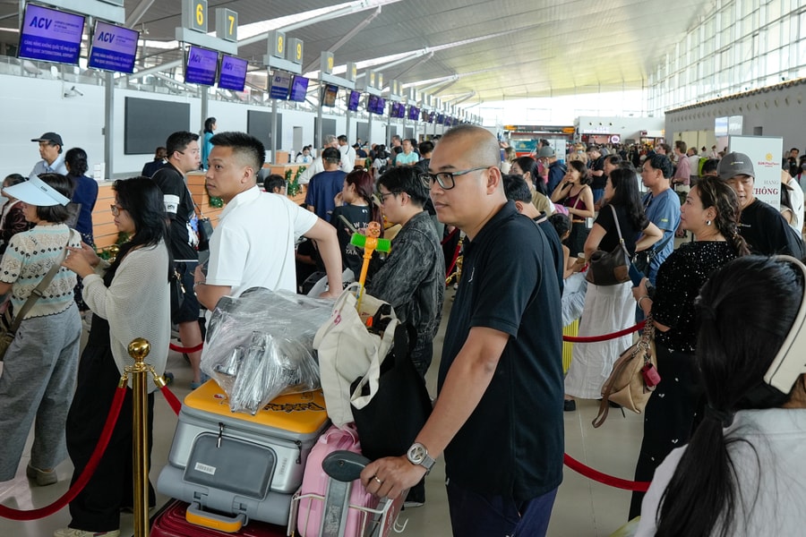 Sa Pa, Phú Quốc 'cháy' phòng dịp Tết