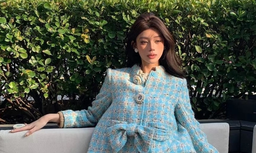 Cách phối đồ đi chơi Tết đơn giản và sang