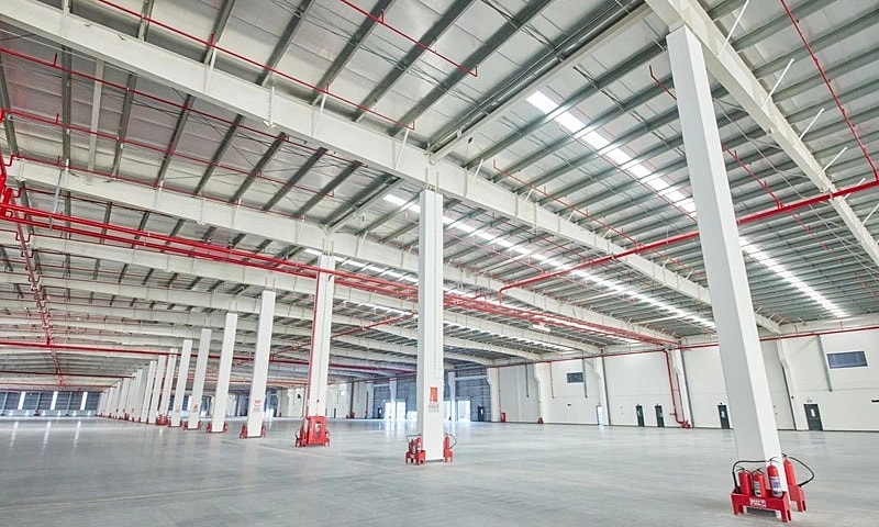 Giá thuê kho xưởng công nghiệp tăng, dù cung dồi dào