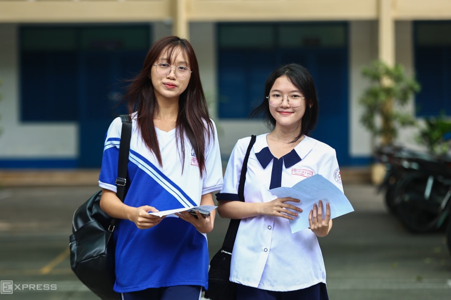 Đại học Kinh tế - Luật áp điểm sàn 50/100