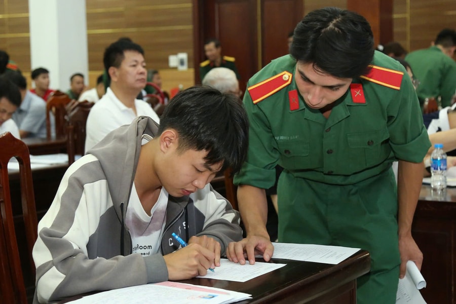Bộ Quốc phòng tuyển gần 3.900 học viên hệ dân sự