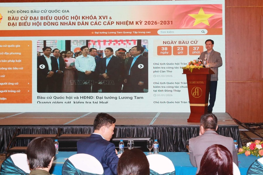 Chuyển đổi số là điểm mới giúp cử tri thuận lợi trong việc theo dõi bầu cử