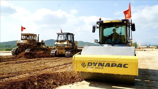 Mùa Xuân trên công trường Cảng hàng không Phù Cát