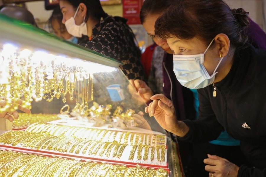 Đầu tư gì sau Tết 2026: Chuyên gia cảnh báo vàng, chứng khoán