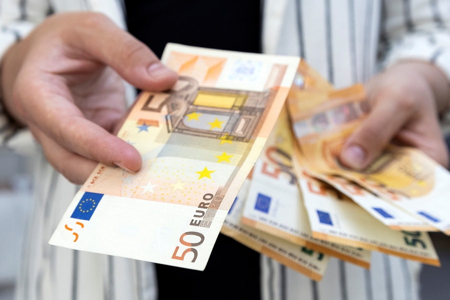 ECB tung cơ chế củng cố vai trò quốc tế của euro