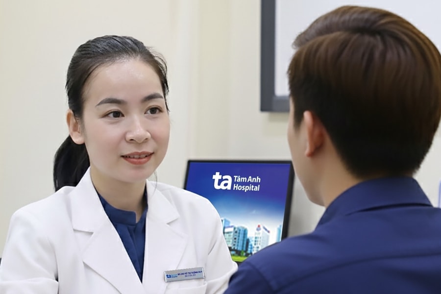 Phòng ngừa kích ứng da do nhang khói, bụi bẩn ngày Tết