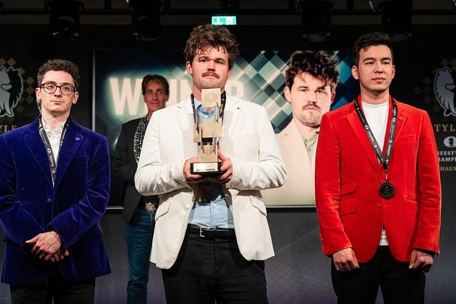 Carlsen lần đầu vô địch cờ vua 960 thế giới