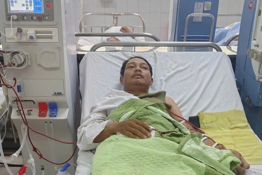 Nỗi đau của người phụ nữ nghèo, khi chồng, con trai cùng mắc suy thận mạn