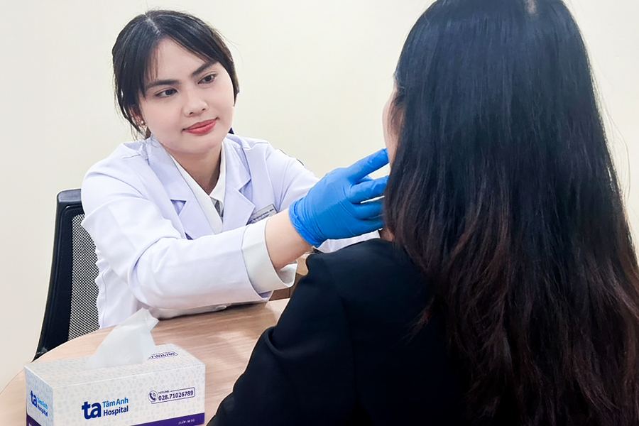 Cách chăm sóc da đơn giản cho ngày Tết