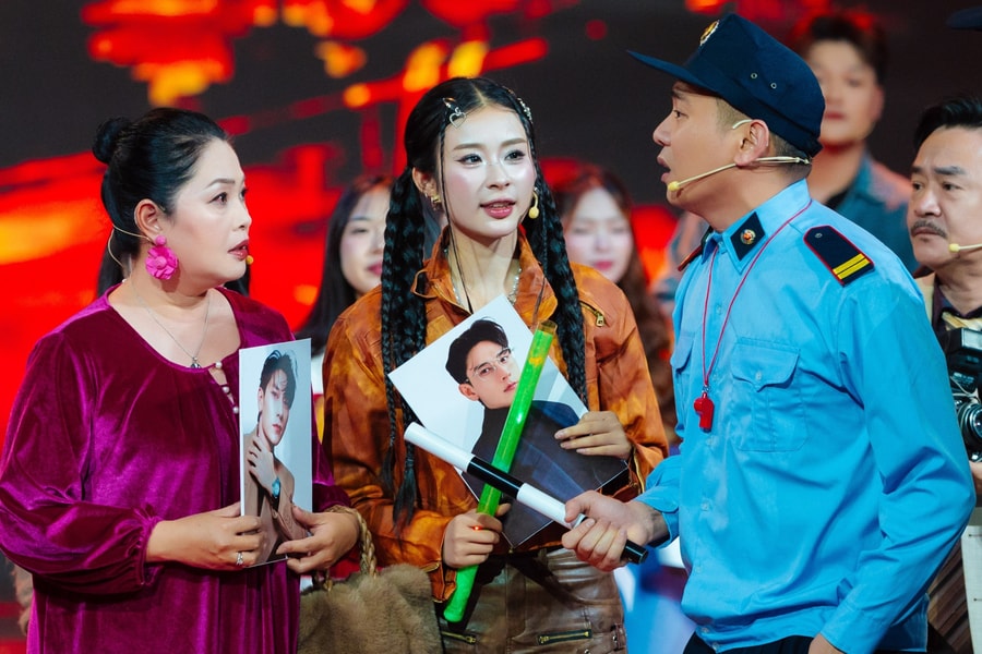 Hình ảnh trong chương trình thay thế Táo Quân đang gây tranh luận