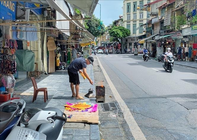 Tết Nguyên đán 2026: Ý nghĩa Lễ hóa vàng ngày Tết