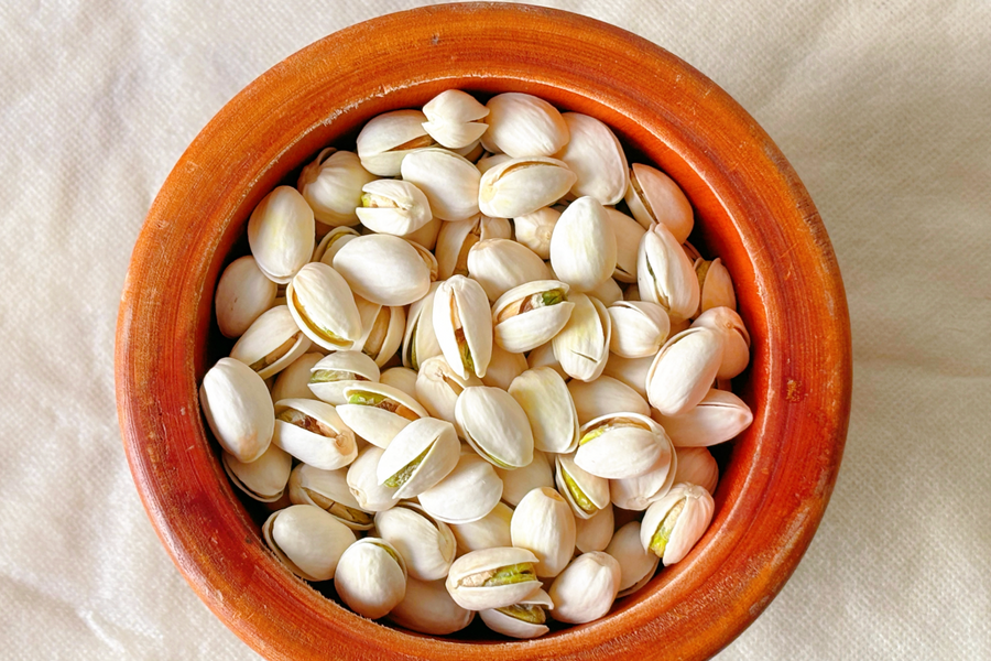 5 loại hạt, quả khô ngày Tết tốt cho mắt