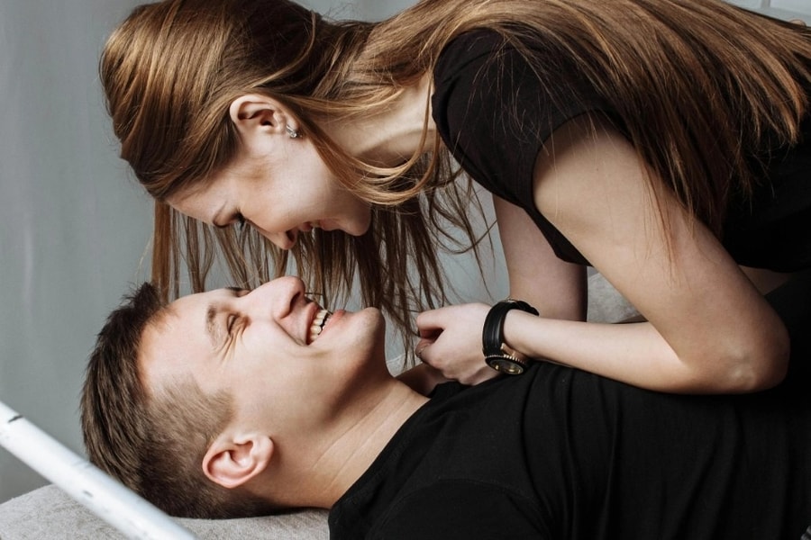 Về chơi nhà bạn gái vào dịp Tết, mới 1 ngày tôi đã “xách ví” bỏ chạy