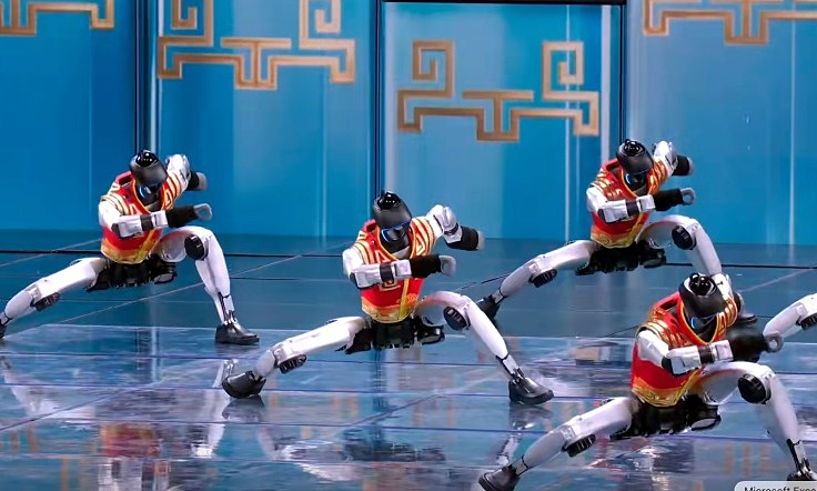 Thông điệp của Trung Quốc qua màn múa robot chào năm mới