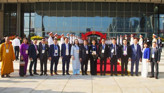 Những 'viên gạch hồng' trên khắp hành tinh