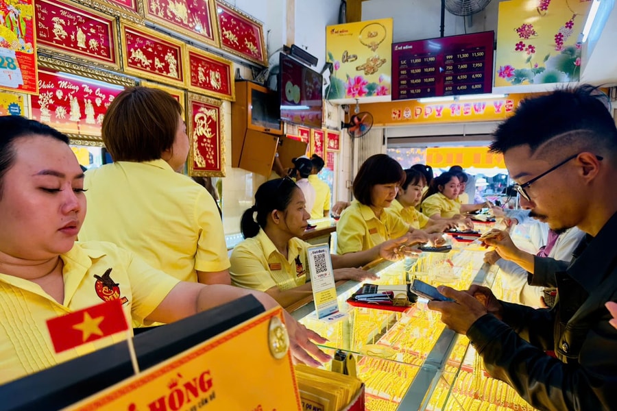 Có nên đầu tư vàng dịp cao điểm ngày vía Thần Tài?