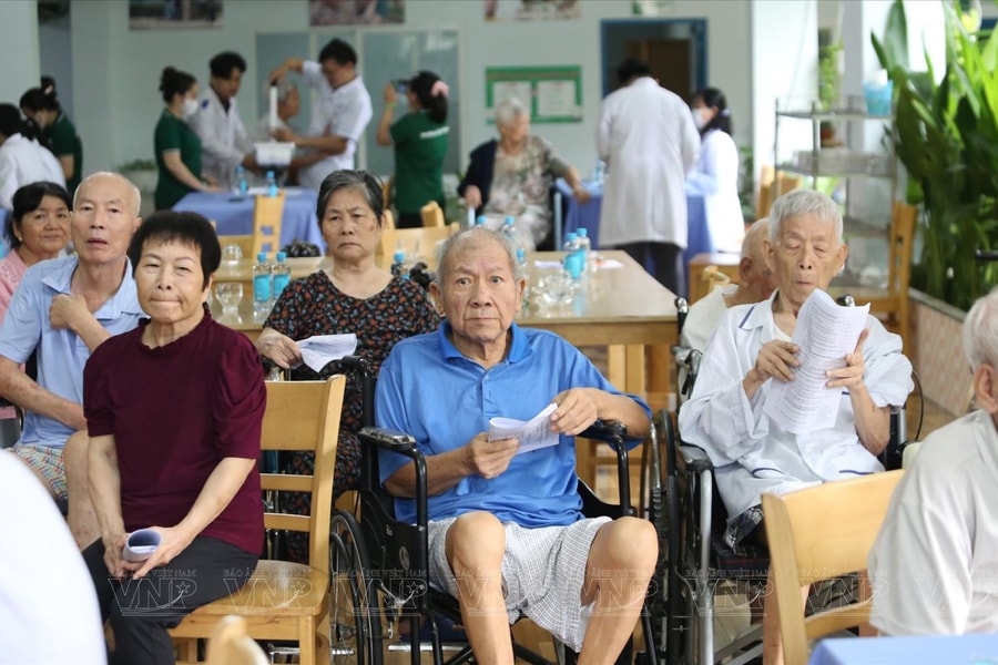 Thúc đẩy mô hình viện dưỡng lão: Động lực mới cho 'kinh tế bạc'