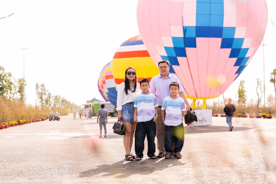 Hội xuân Cần Giờ hút hàng chục nghìn gia đình dịp Tết