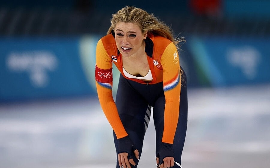 'Nữ hoàng băng' Jutta Leerdam thoát án phạt vụ lộ áo ngực