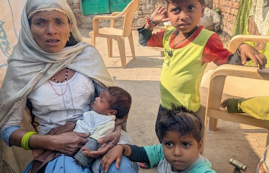 Bí ẩn 'cơn sốt chớp nhoáng' cướp sinh mạng nhiều trẻ Ấn Độ