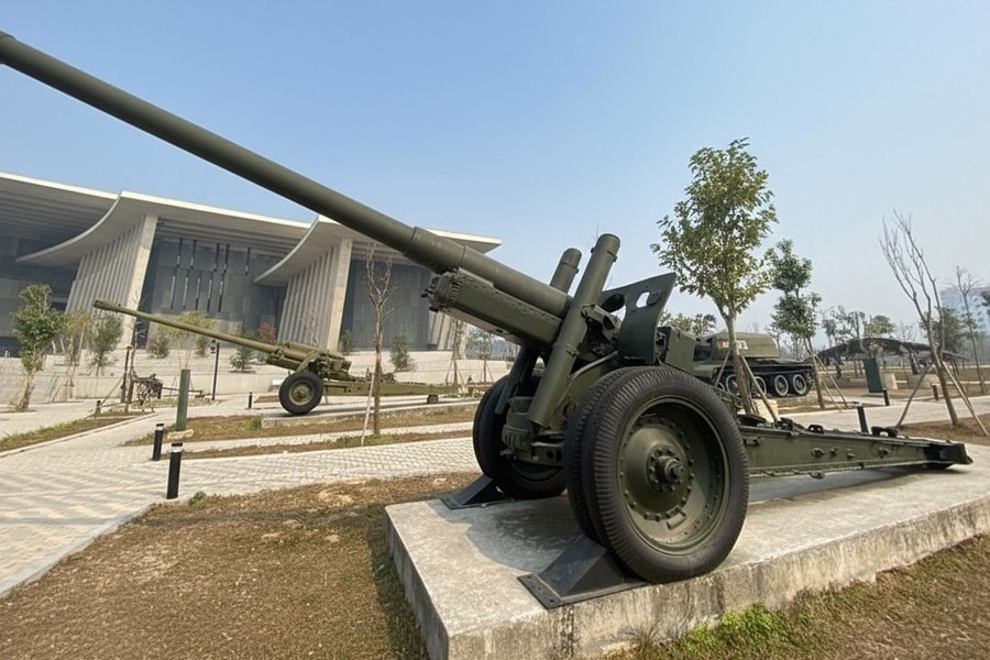 Pháo 122 mm tham gia bắn cháy 4 tàu chiến Mỹ