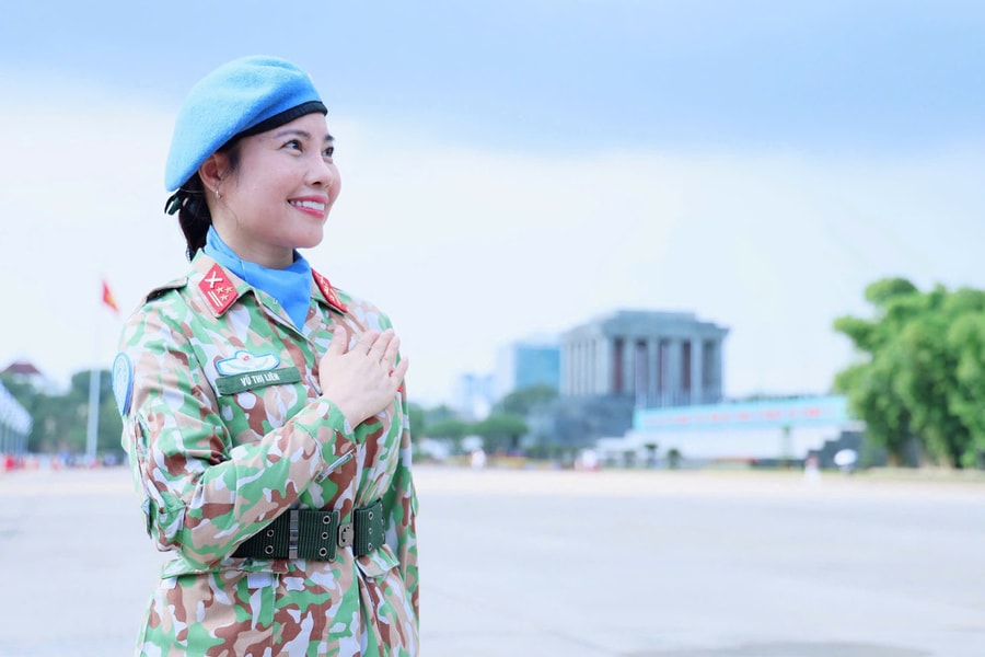 Từ Trung Phi đến Brussels của nữ sĩ quan gìn giữ hòa bình Việt Nam