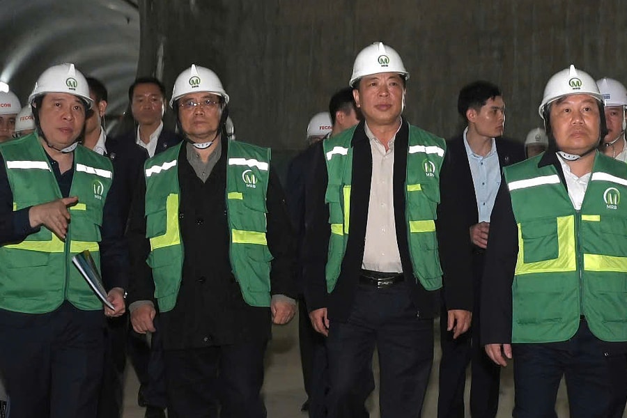 Thủ tướng kiểm tra công trường metro Nhổn - Ga Hà Nội