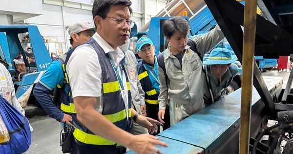 Người giữ nhịp trên sân đỗ máy bay