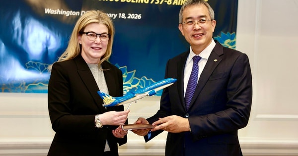 Lãnh đạo Vietnam Airlines nói về kế hoạch đầu tư 30 máy bay thân rộng hơn 12 tỉ USD