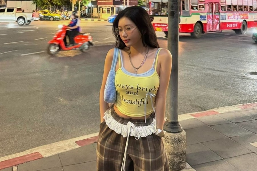 Orange khoe ảnh du lịch