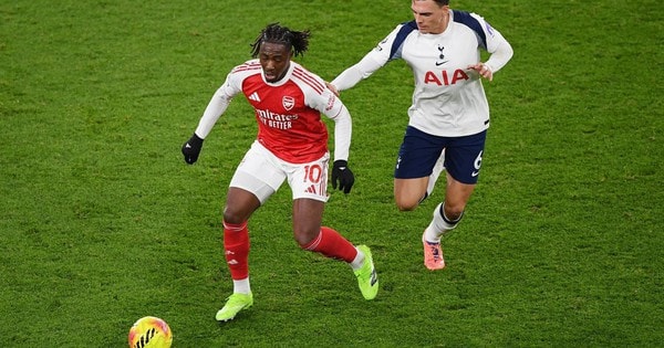 Lịch thi đấu bóng đá hôm nay ngày 22/2 - 23/2: Tottenham đại chiến Arsenal
