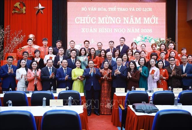 Thủ tướng Phạm Minh Chính: Nhanh chóng đưa các nghị quyết của Đảng về văn hóa vào cuộc sống