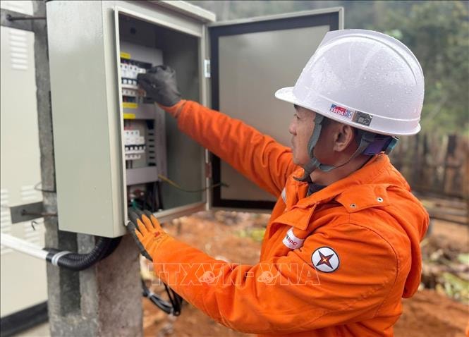 Hệ thống điện vận hành an toàn, ổn định trong dịp Tết Nguyên đán