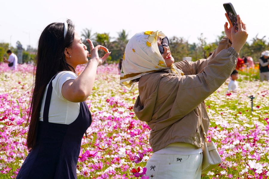 Giải cứu làn da 'break-out' do ăn ngủ thất thường dịp Tết