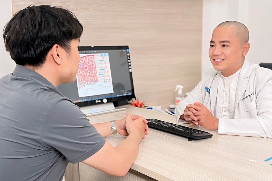 Mất phong độ đàn ông bởi áp lực lì xì, quà cáp ngày Tết